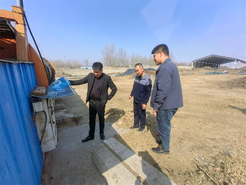 參觀考察勁牛集團“農牧業(yè)資源再利用”項目基地