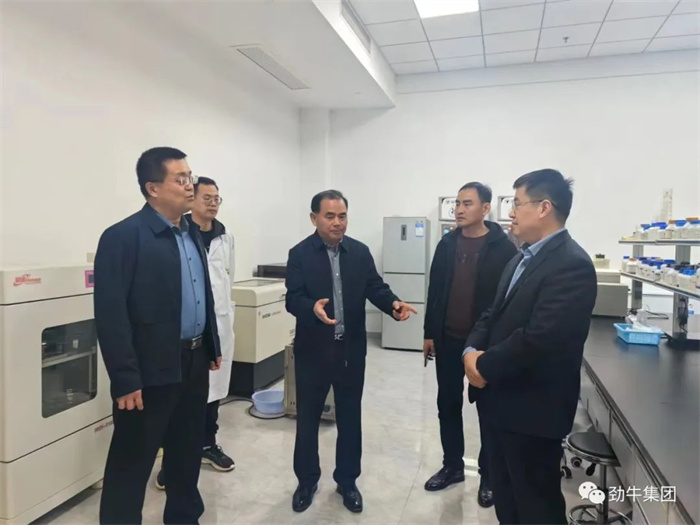 莘縣是全國蔬菜第一縣，同時也是養(yǎng)殖大縣，畜禽糞污一直是痛點，如何實現(xiàn)變廢為寶，市場化經(jīng)營，希望能與勁牛集團(tuán)展開合作。